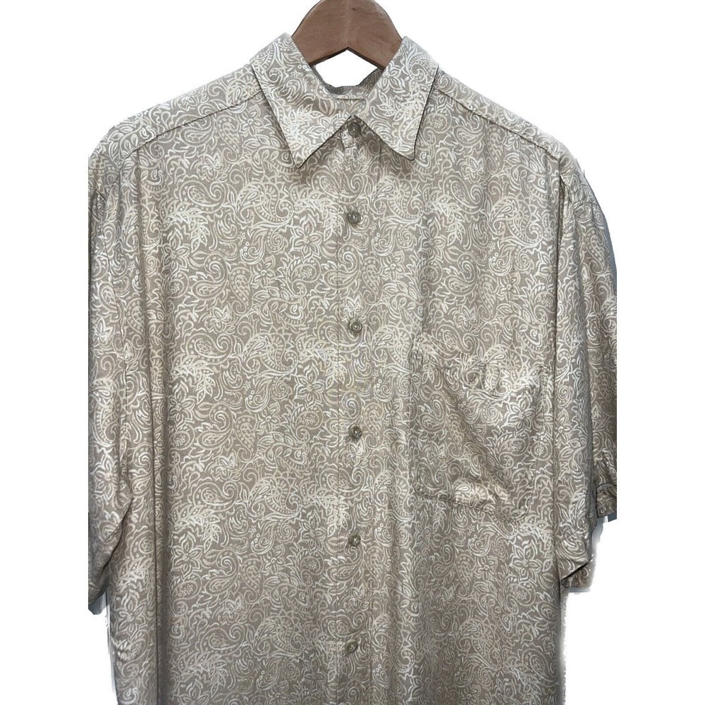 J Ferrar Mens Tan Paisley Rayon Short Sleeve Button Down Shirt Medium 715821